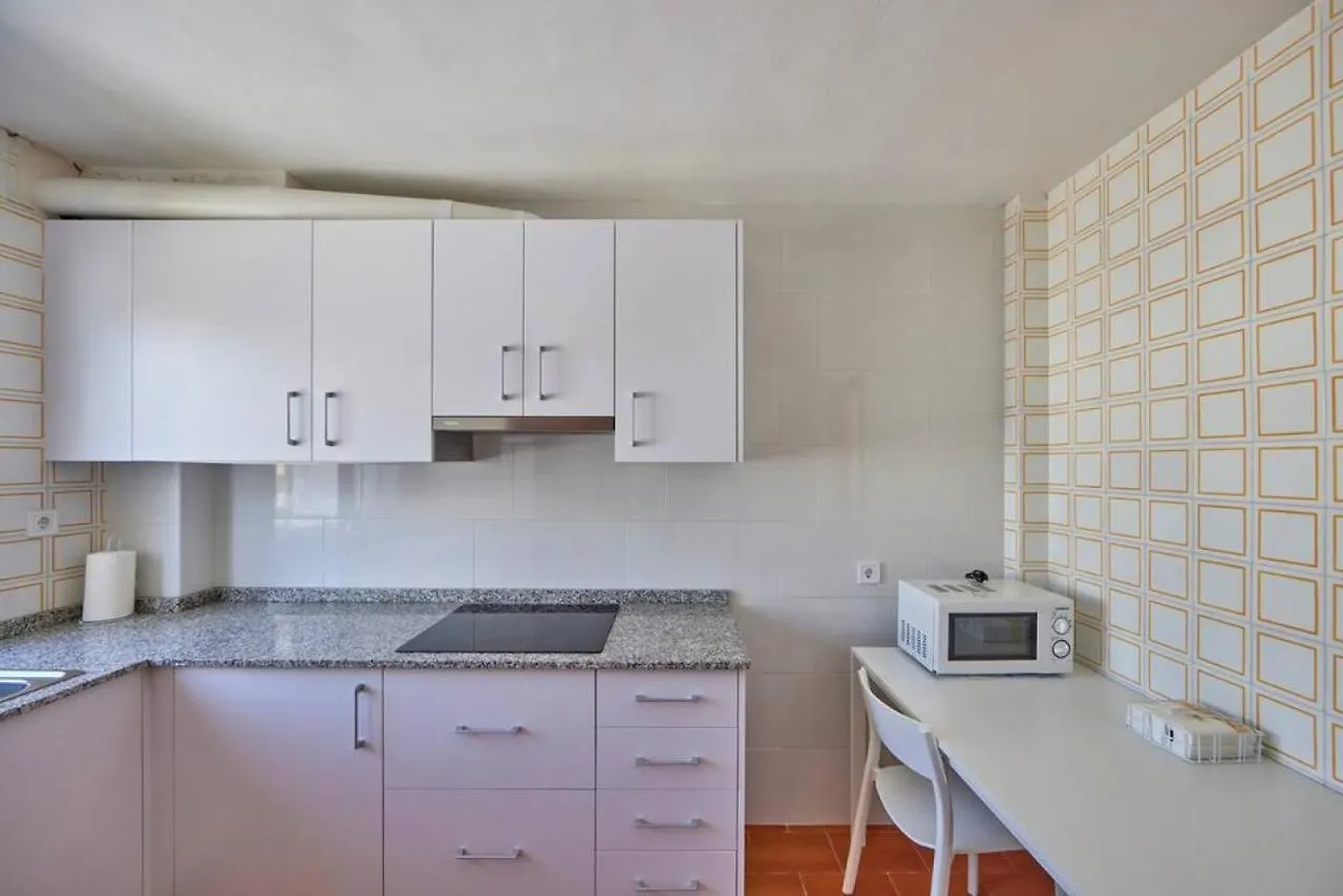 Nura Houses Magaluf Duplex 5 0*, ماغالوف